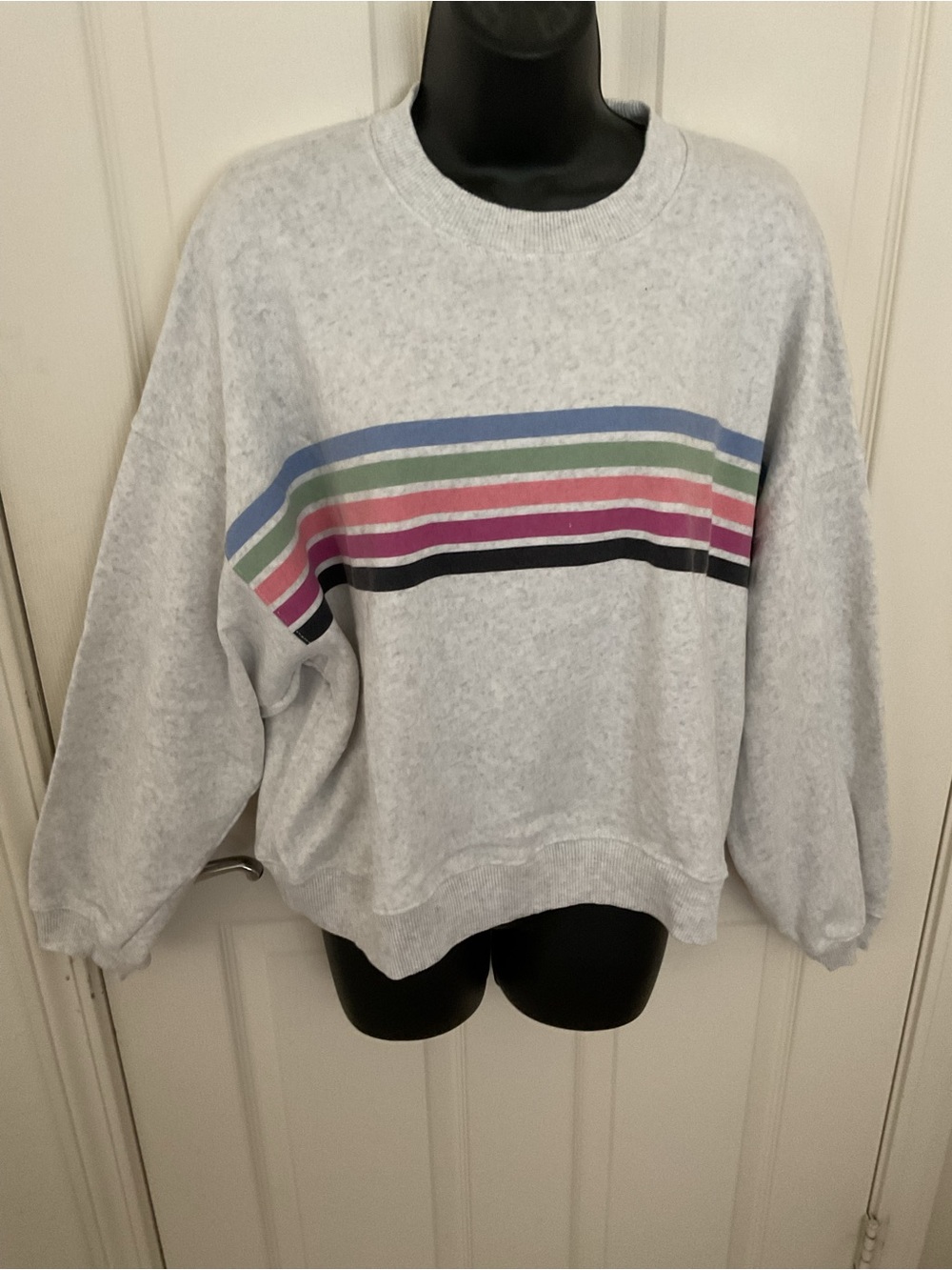 American Eagle Outfitters Light Gray Sweatshirt with Multicolor Chest Stripes